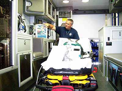 critical care transport 400